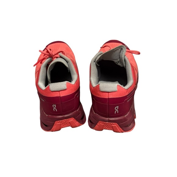 On Running Women's Pink and Burgundy Athletic Shoes - Picture 5 of 11